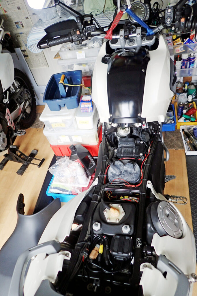 シートの外れたG650GS