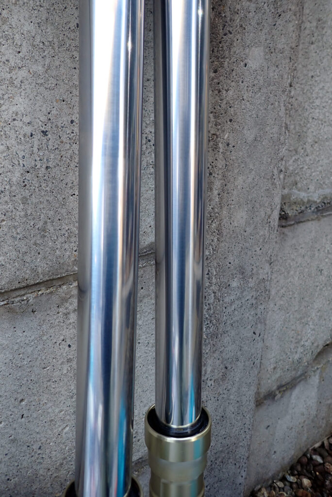 東洋硬化社で再メッキしたXR250 BAJAのインナーチューブ．