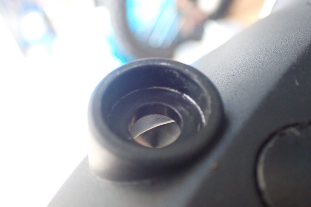 Detail of rubber damper mounting hole on GIVI baseplate
