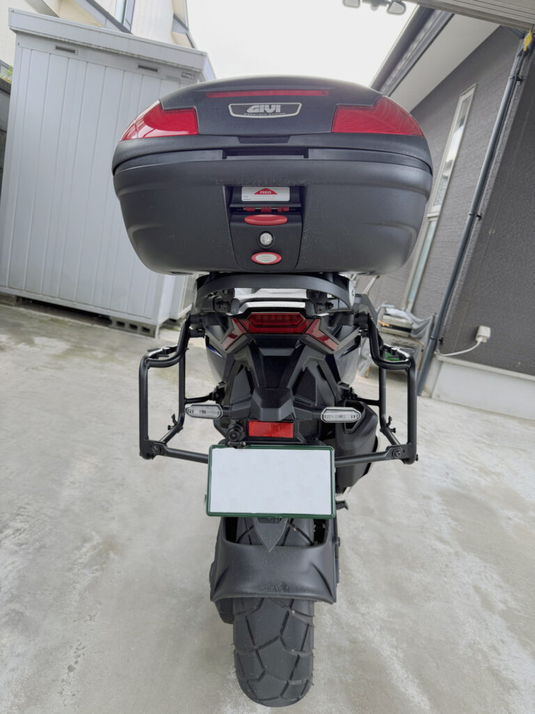 Full rear view of Honda X-ADV equipped with Puig splash guard after 400km test ride