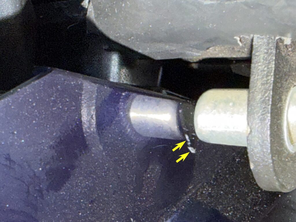 Scratched paint on right rear cowl caused by GIVI rack contact